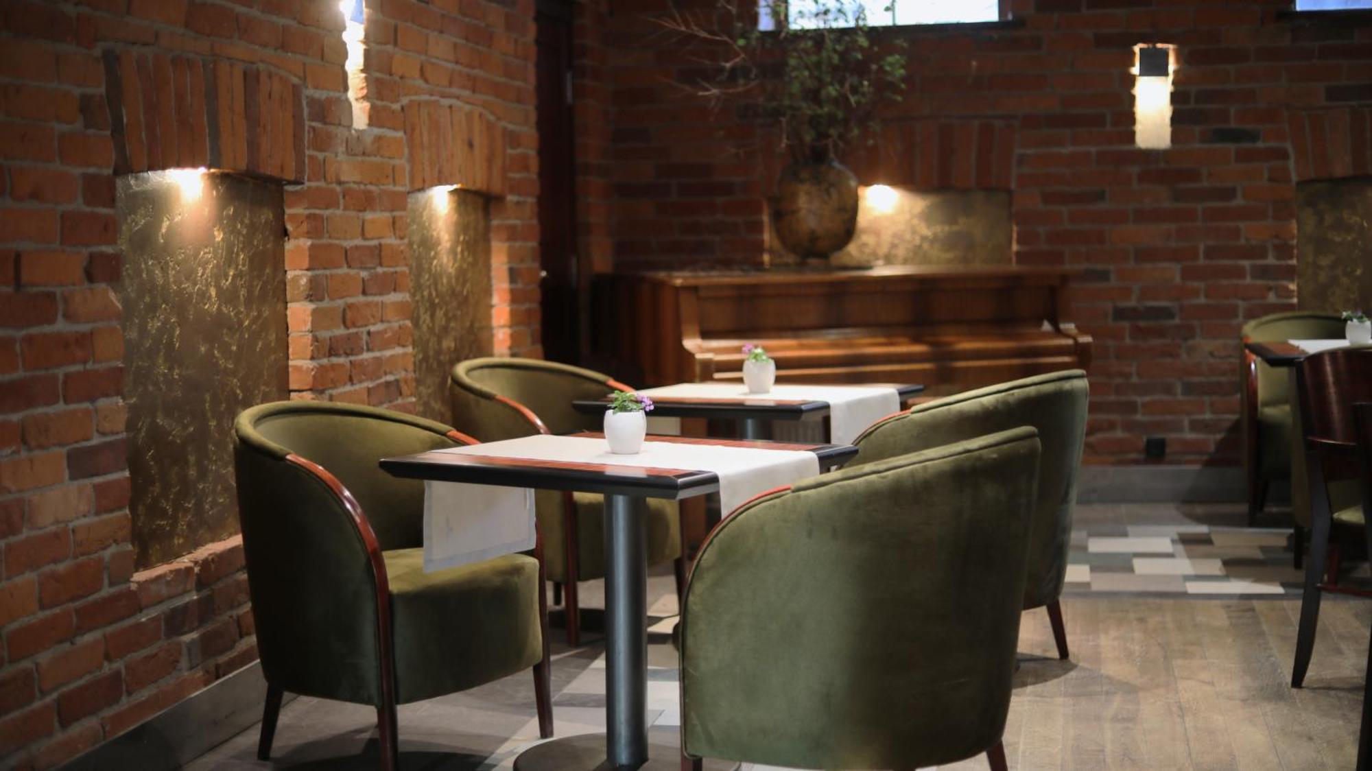 Best Western Santakos Hotel Kaunas Ngoại thất bức ảnh